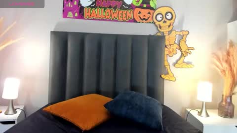 Snapshot of martinablakees chatting on 10/25/25, 03:18 MARTINA BLAKE  Colombian redhead girl  online show from 10/25/25, 03:18