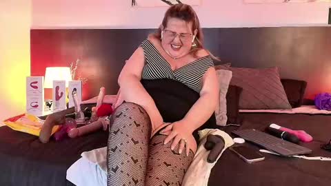 Martina Caicedo online show from 02/15/25, 04:01