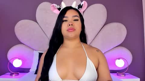 Snapshot of martinagarcia__ chatting on 10/21/25, 11:33 Martina Garcia online show from 10/21/25, 11:33