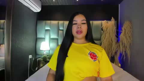 Snapshot of martinagarcia__ chatting on 06/16/26, 07:49 Martina Garcia online show from 06/16/26, 07:49