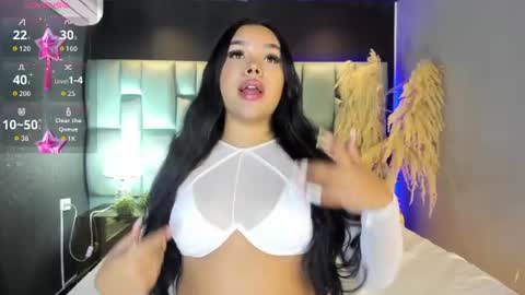 Snapshot of martinagarcia__ chatting on 06/18/26, 06:34 Martina Garcia online show from 06/18/26, 06:34