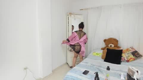 Snapshot of martinarossi chatting on 03/17/26, 11:13 ... ... online show from 03/17/26, 11:13