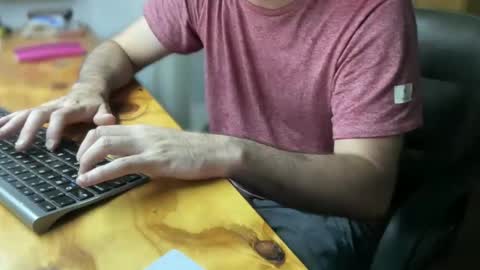 Snapshot of martincito22xl chatting on 01/01/25, 11:51 Martincito online show from 01/01/25, 11:51