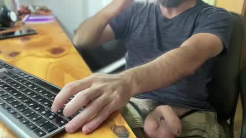 Snapshot of martincito22xl chatting on 11/28/25, 11:35 Martincito online show from 11/28/25, 11:35