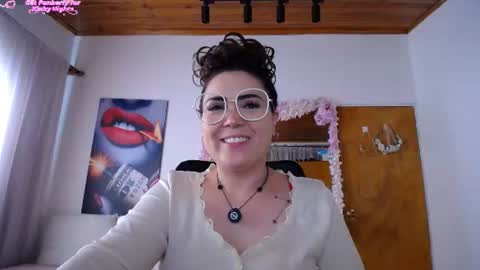 Antonella Martini online show from 06/16/26, 08:55