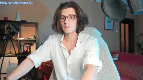 Snapshot of martinlutar420 chatting on 11/20/25, 05:12 Daddy Marty online show from 11/20/25, 05:12