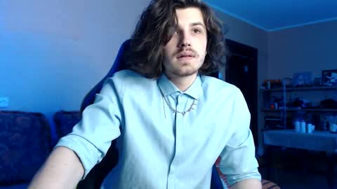 Snapshot of martinlutar420 chatting on 03/18/26, 05:05 Daddy Marty online show from 03/18/26, 05:05