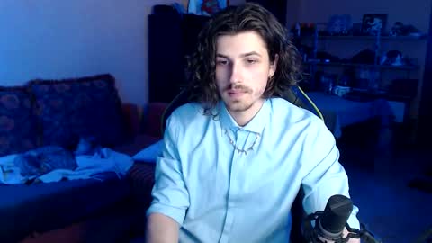 Snapshot of martinlutar420 chatting on 03/25/26, 05:52 Daddy Marty online show from 03/25/26, 05:52