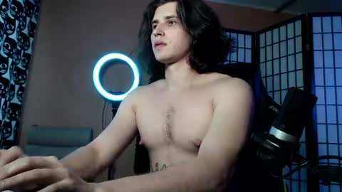 Snapshot of martinlutar420 chatting on 06/18/26, 03:07 Daddy Marty online show from 06/18/26, 03:07