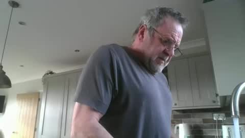 martinrgbxxxx online show from 03/03/26, 09:26