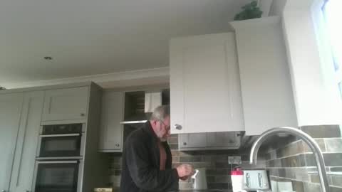 Snapshot of martinrgbxxxx chatting on 04/21/26, 08:09 martinrgbxxxx online show from 04/21/26, 08:09