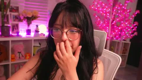 INSTAGRAM Maruchan  02 online show from 11/22/25, 02:10