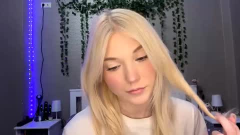 Lisa online show from 01/08/26, 05:04