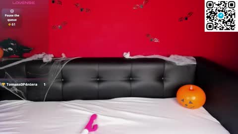 mary__bailey online show from 10/26/25, 12:05