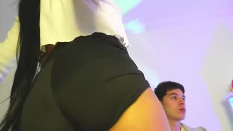 Snapshot of mary_and_andres chatting on 09/13/25, 05:18 Mary and Andrs online show from 09/13/25, 05:18