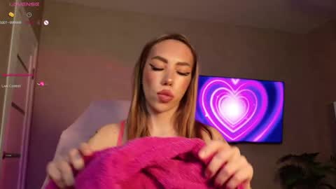 Snapshot of mary_brent chatting on 05/08/26, 04:01 Mery online show from 05/08/26, 04:01