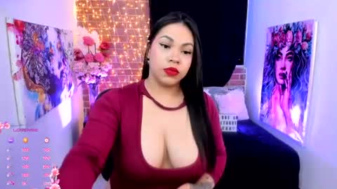 Snapshot of mary_bruss chatting on 07/08/26, 01:21 online show from 07/08/26, 01:21