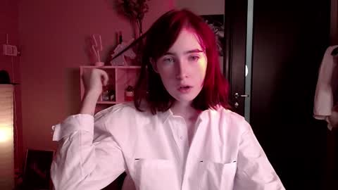 Snapshot of mary_cuddle chatting on 12/30/24, 01:37 Marry online show from 12/30/24, 01:37