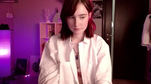 Snapshot of mary_cuddle chatting on 12/30/24, 07:48 Marry online show from 12/30/24, 07:48