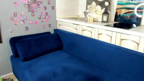 Mary fox online show from 06/04/26, 08:09