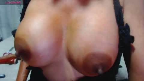 Mary Hellen online show from 09/25/25, 01:20