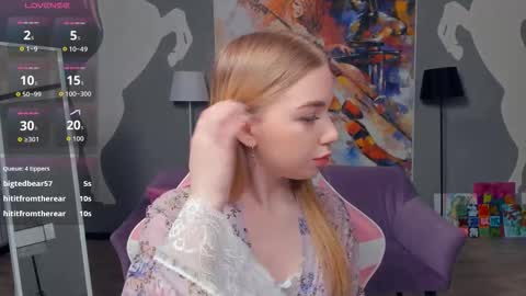 Snapshot of mary_hope_u chatting on 10/30/25, 10:16 Mary online show from 10/30/25, 10:16