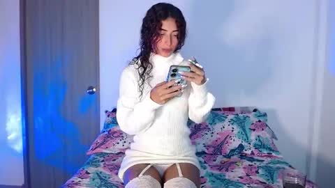 mary online show from 09/19/25, 03:19