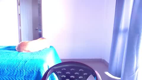 mary online show from 10/30/25, 02:07