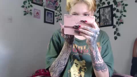                      100   online show from 01/08/25, 08:07