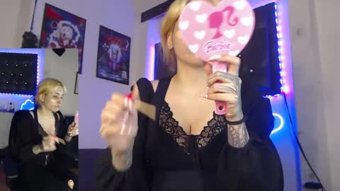                      100   online show from 03/02/25, 12:20