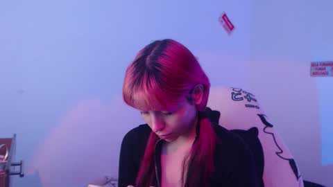                      100   online show from 10/30/25, 06:26