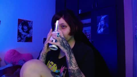 Snapshot of mary_janness chatting on 05/25/26, 09:15 100 online show from 05/25/26, 09:15