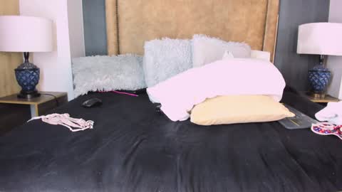   online show from 12/12/24, 11:58