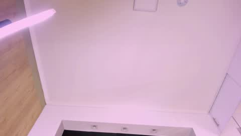   online show from 01/11/25, 02:09