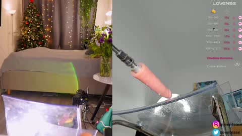 Snapshot of mary_lise chatting on 12/21/24, 12:53 Caroline qeeentease - ints qeentease - twitter online show from 12/21/24, 12:53