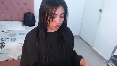 Hi guys im Mary  online show from 02/08/25, 12:17