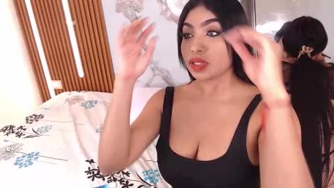 Hi guys im Mary  online show from 09/12/25, 01:00