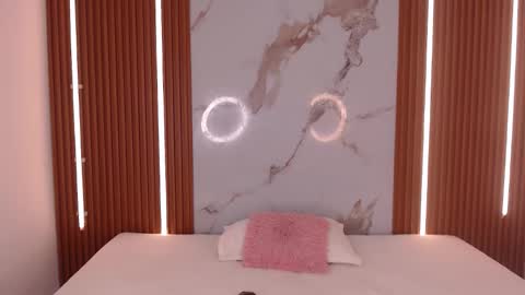 Hi guys im Mary  online show from 09/27/25, 02:22