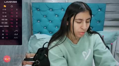  Mary Moon  online show from 12/03/25, 10:46