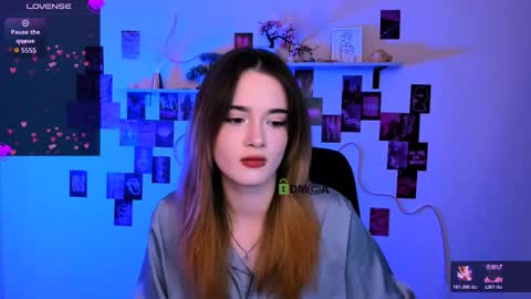 Snapshot of mary_moon__ chatting on 02/28/26, 08:43 mary_moon__ online show from 02/28/26, 08:43