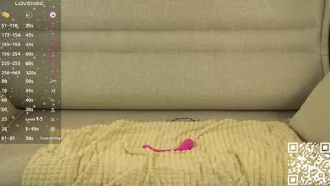 Snapshot of mary_shake chatting on 01/10/25, 03:29 Mary online show from 01/10/25, 03:29