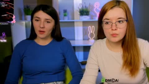 Snapshot of mary_skiny chatting on 04/01/26, 03:42 mary skiny online show from 04/01/26, 03:42