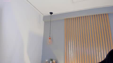 Snapshot of mary_suarez chatting on 02/10/25, 06:53 Maria online show from 02/10/25, 06:53