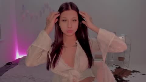 Maryana online show from 10/03/25, 07:55