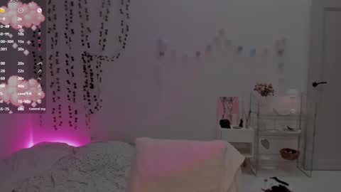 Maryana online show from 11/13/25, 05:23