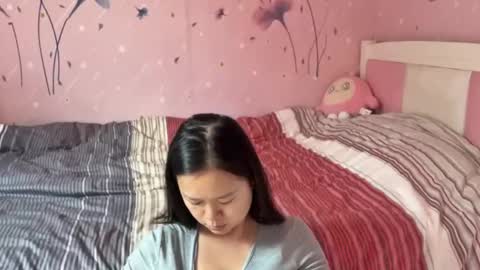 mary_uu online show from 02/18/25, 07:10