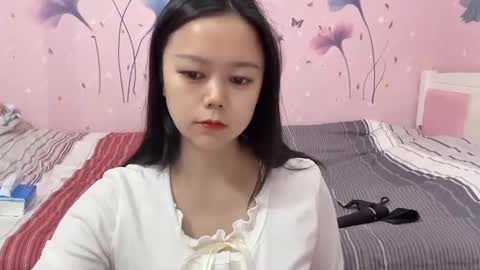mary_uu online show from 02/28/25, 12:54