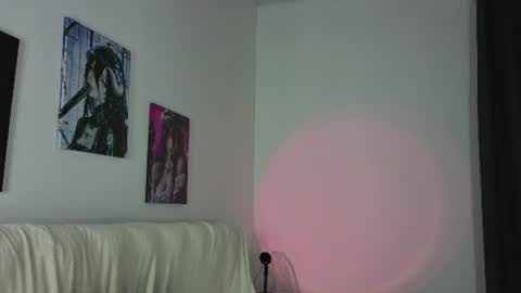 Snapshot of mary_wester chatting on 07/07/26, 09:57 Mary online show from 07/07/26, 09:57