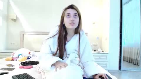 marya442004 online show from 11/05/25, 05:51