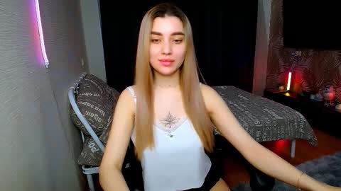 Snapshot of maryam_xs chatting on 03/13/26, 01:12 maryam online show from 03/13/26, 01:12